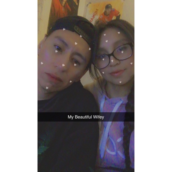 Meet your Posher, Selena - Picture 1 of 1